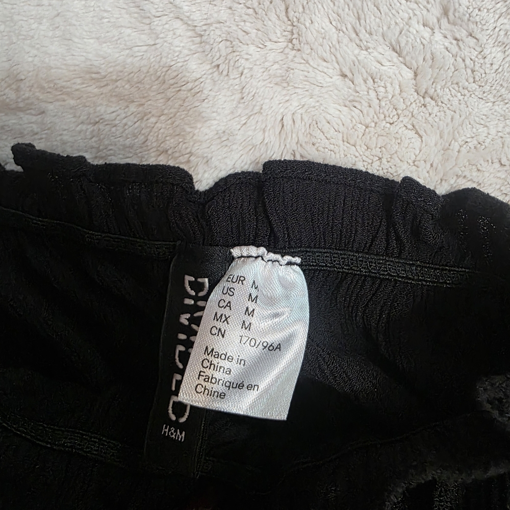 H&M Black Ruffle Tank Top - Medium - Picture 4 of 4